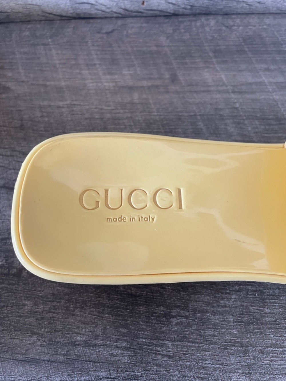 Gucci Yellow Heeled Slide Mules 🐣 - Picture 15 of 16